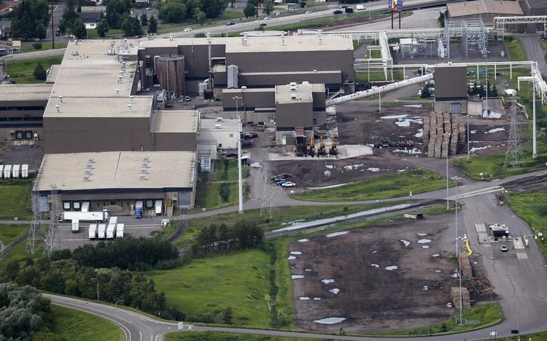 Verso Corp.'s Duluth paper mill, shown on July 9, 2020. (Tyler Schank / News Tribune)