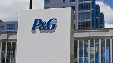 P&G's sales grow 7% to $76 billion
